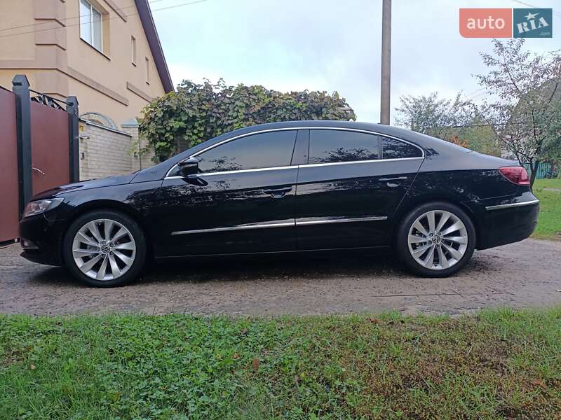 Купе Volkswagen CC / Passat CC 2015 в Сумах