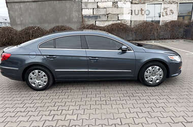 Купе Volkswagen CC / Passat CC 2012 в Києві