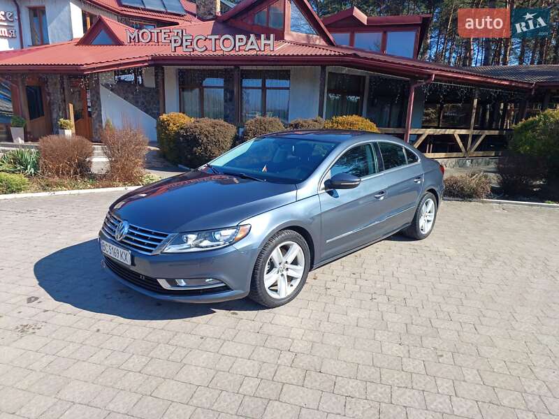 Купе Volkswagen CC / Passat CC 2015 в Львові