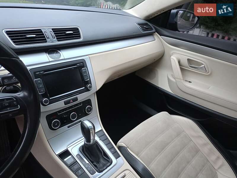 Купе Volkswagen CC / Passat CC 2011 в Конотопе