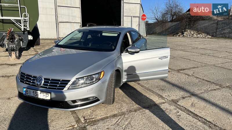Купе Volkswagen CC / Passat CC 2013 в Полтаве