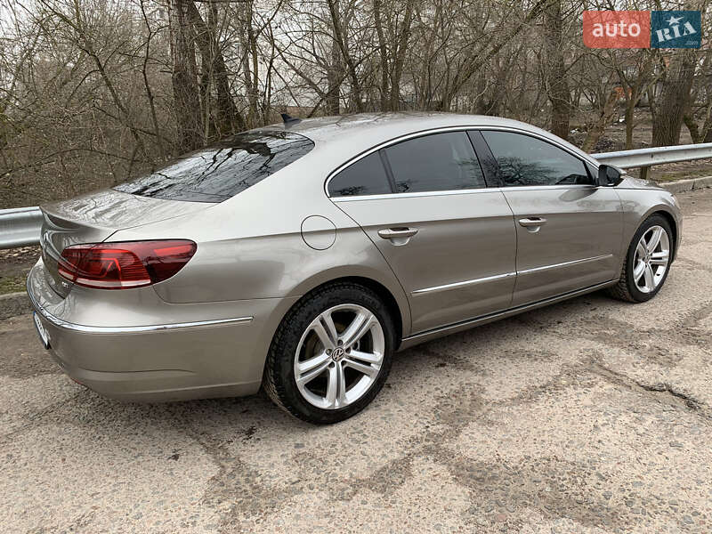 Купе Volkswagen CC / Passat CC 2012 в Житомире