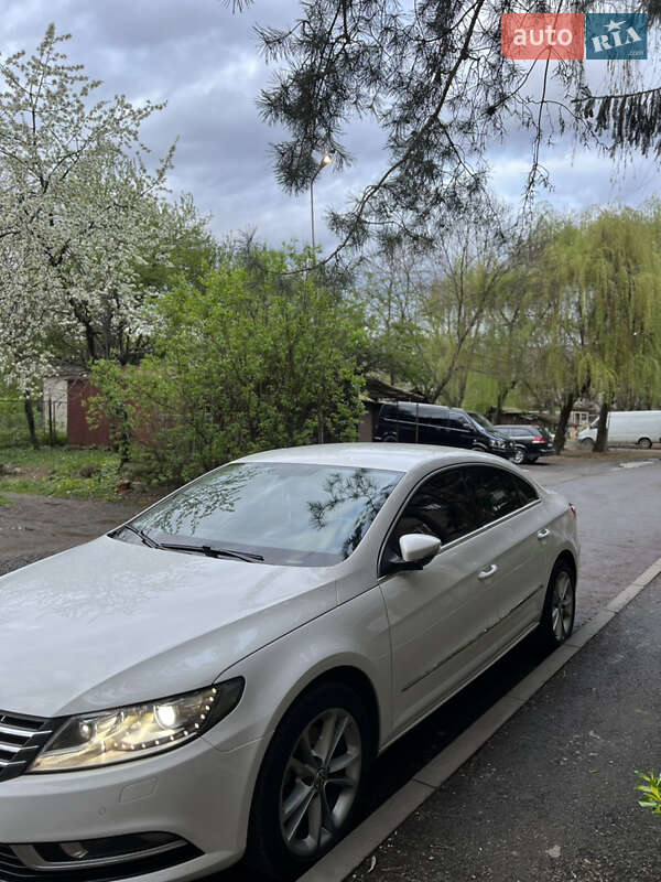 Купе Volkswagen CC / Passat CC 2013 в Берегово