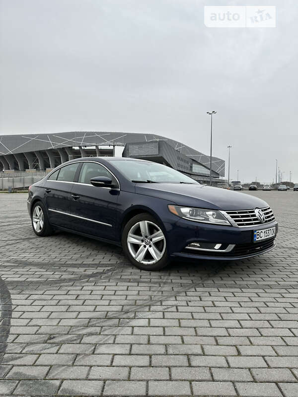 Купе Volkswagen CC / Passat CC 2013 в Львове