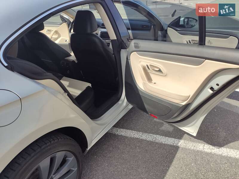 Купе Volkswagen CC / Passat CC 2009 в Киеве фото 16 Купе Volkswagen CC / Passat CC 2009 в Киеве