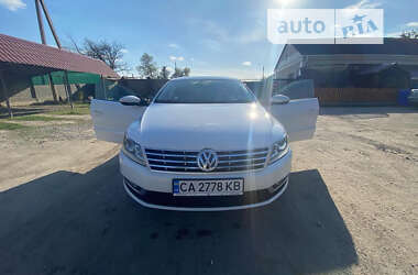 Купе Volkswagen CC / Passat CC 2013 в Лисянці