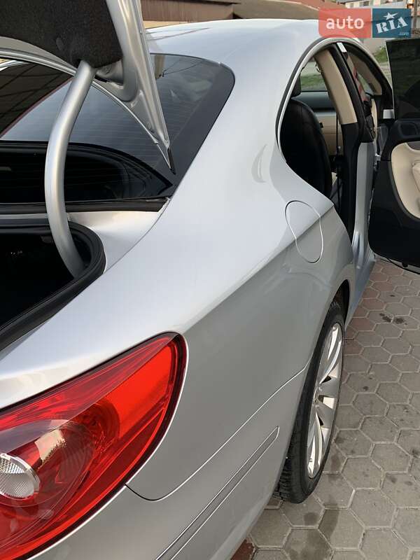 Купе Volkswagen CC / Passat CC 2008 в Кременце