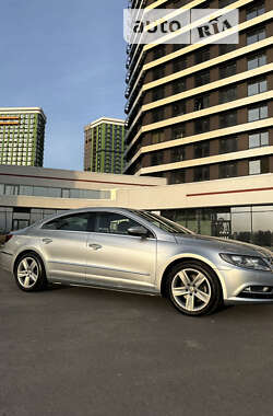 Купе Volkswagen CC / Passat CC 2013 в Киеве