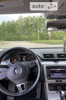 Купе Volkswagen CC / Passat CC 2011 в Чернігові