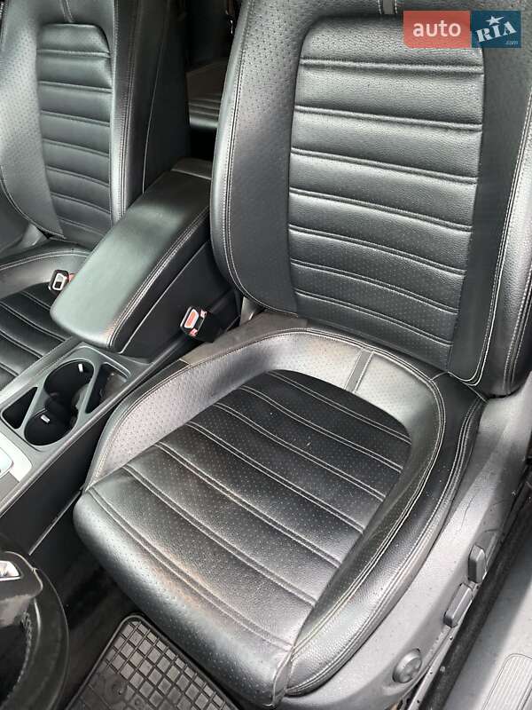 Купе Volkswagen CC / Passat CC 2010 в Вознесенске