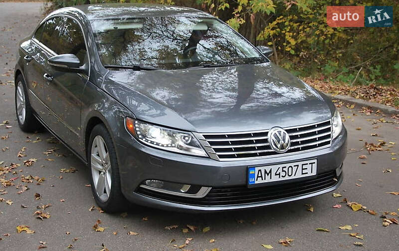 Купе Volkswagen CC / Passat CC 2016 в Тернополе