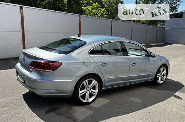 Купе Volkswagen CC / Passat CC 2012 в Киеве