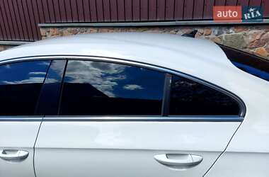 Купе Volkswagen CC / Passat CC 2010 в Малине