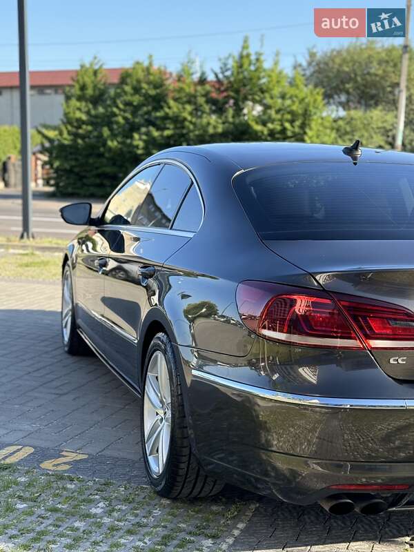 Купе Volkswagen CC / Passat CC 2012 в Львове