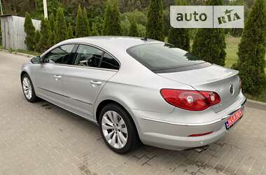 Купе Volkswagen CC / Passat CC 2010 в Яворове