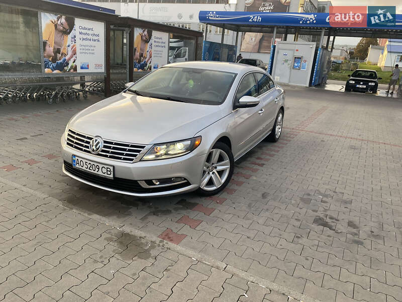 Купе Volkswagen CC / Passat CC 2012 в Тячеве