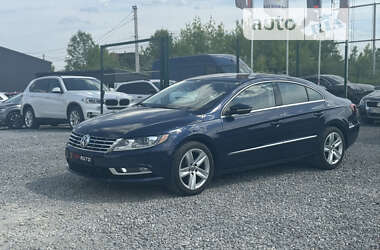 Купе Volkswagen CC / Passat CC 2014 в Львове