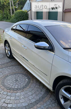 Купе Volkswagen CC / Passat CC 2014 в Киеве