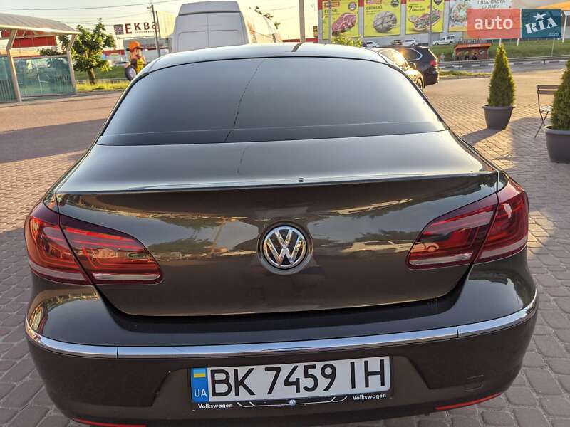 Купе Volkswagen CC / Passat CC 2012 в Рівному