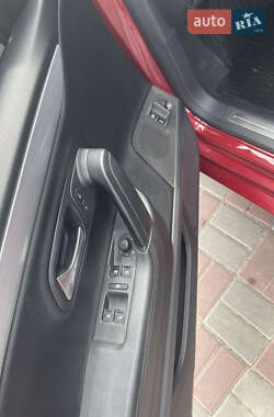 Купе Volkswagen CC / Passat CC 2013 в 