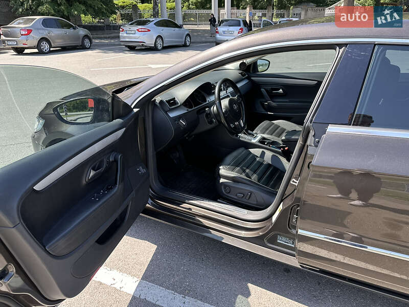 Купе Volkswagen CC / Passat CC 2014 в Виннице