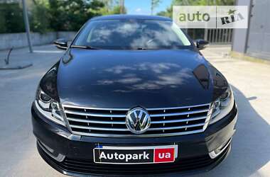 Купе Volkswagen CC / Passat CC 2012 в Києві