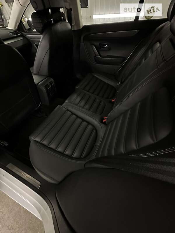 Купе Volkswagen CC / Passat CC 2014 в Житомирі
