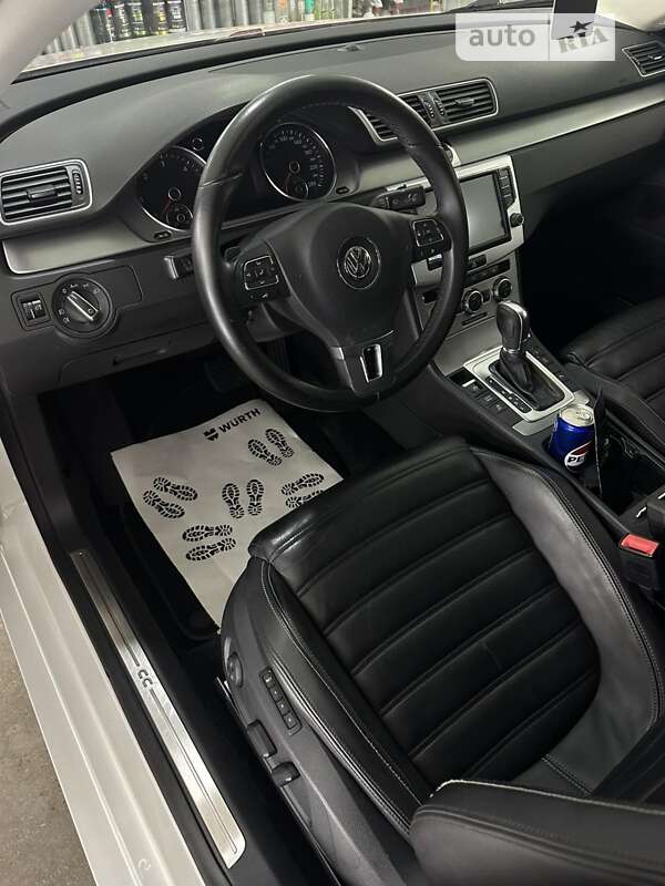 Купе Volkswagen CC / Passat CC 2014 в Житомирі