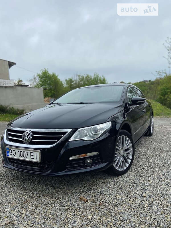 Купе Volkswagen CC / Passat CC 2009 в Залещиках