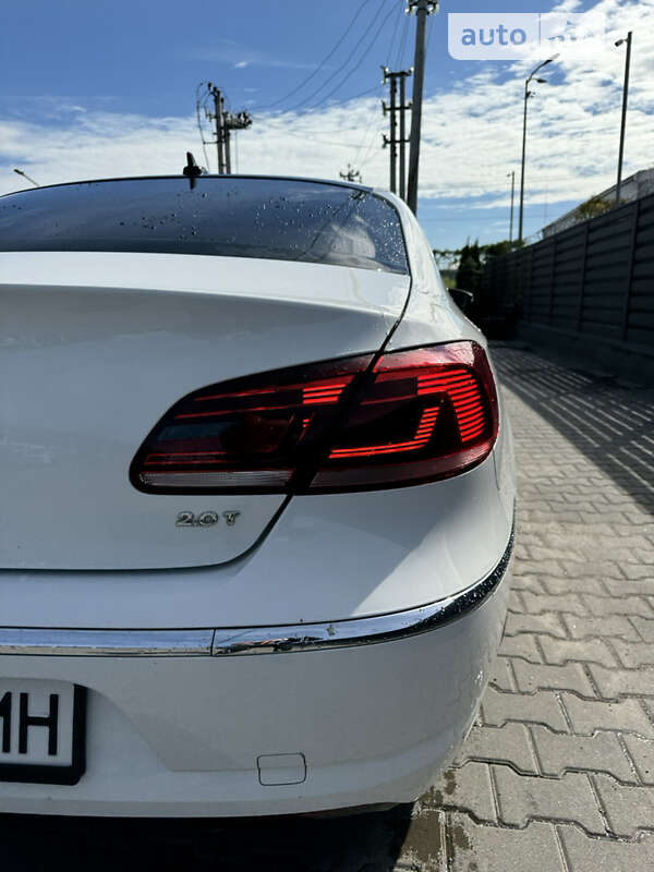 Купе Volkswagen CC / Passat CC 2013 в Киеве