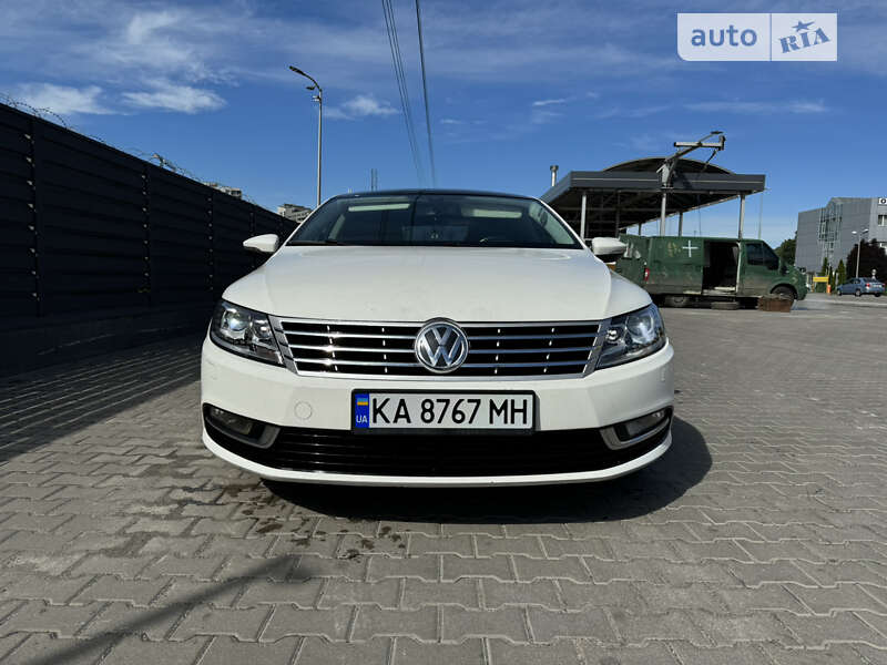 Купе Volkswagen CC / Passat CC 2013 в Киеве