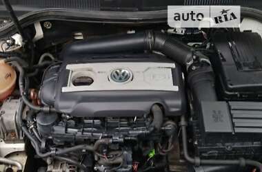 Купе Volkswagen CC / Passat CC 2011 в Полтаве