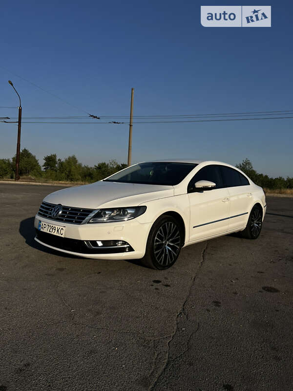 Купе Volkswagen CC / Passat CC 2014 в Днепре