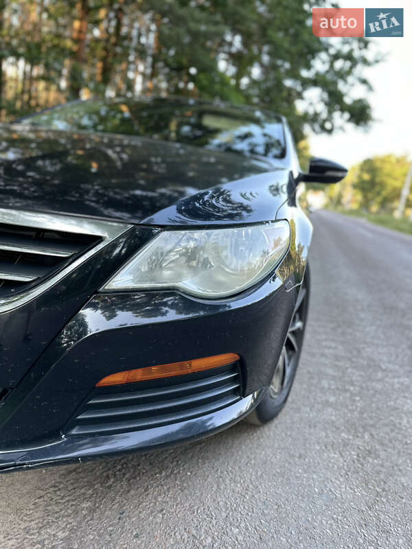 Седан Volkswagen CC / Passat CC 2011 в Чернігові
