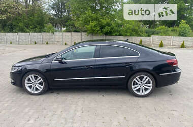 Купе Volkswagen CC / Passat CC 2012 в Черновцах