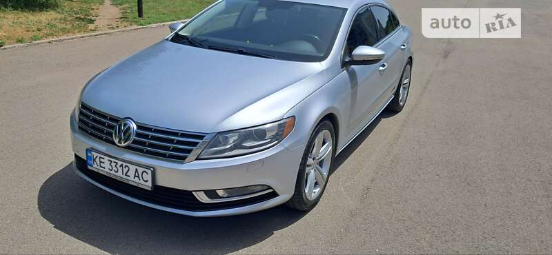 Купе Volkswagen CC / Passat CC 2013 в Кривому Розі