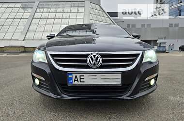 Купе Volkswagen CC / Passat CC 2012 в Дніпрі