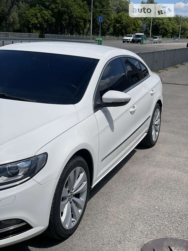 Купе Volkswagen CC / Passat CC 2013 в Днепре
