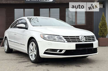 Купе Volkswagen CC / Passat CC 2012 в Киеве