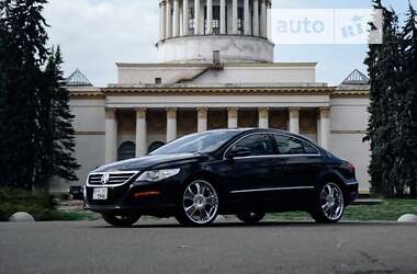 Купе Volkswagen CC / Passat CC 2010 в Киеве