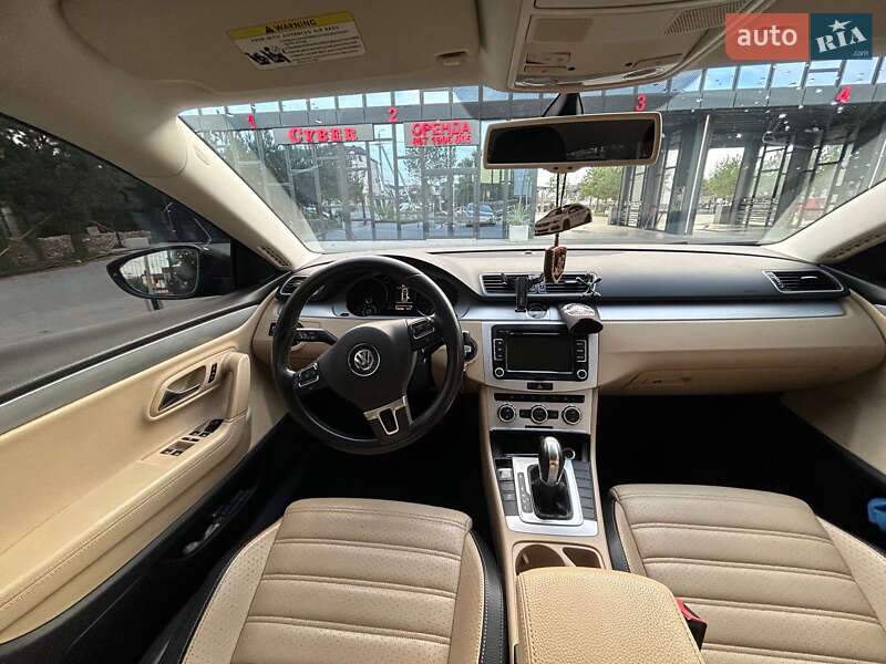Купе Volkswagen CC / Passat CC 2013 в Ровно