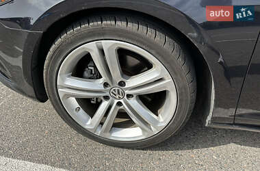 Купе Volkswagen CC / Passat CC 2012 в 