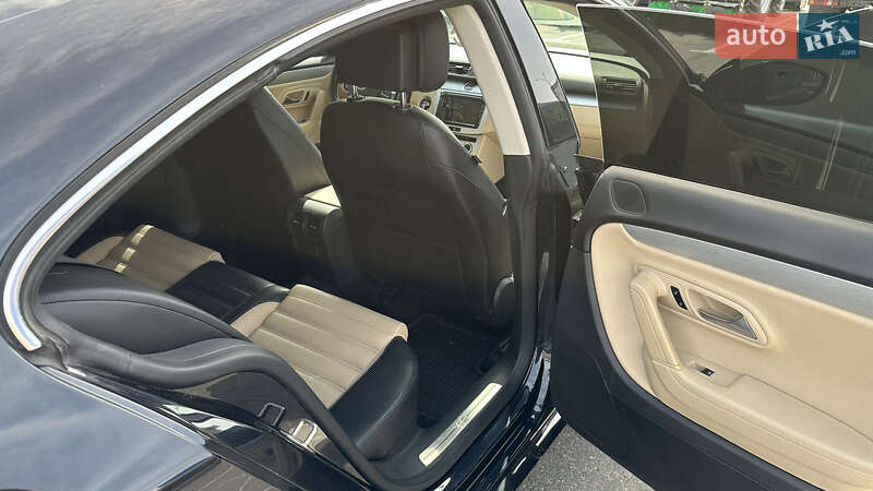 Купе Volkswagen CC / Passat CC 2012 в Черкассах