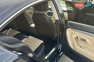Купе Volkswagen CC / Passat CC 2012 в 