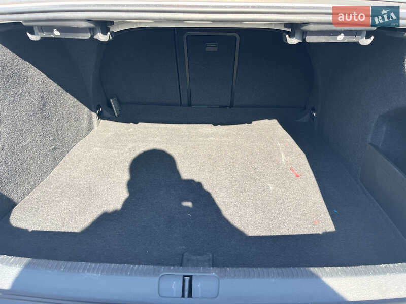 Купе Volkswagen CC / Passat CC 2015 в Ужгороде фото 12 Купе Volkswagen CC / Passat CC 2015 в Ужгороде