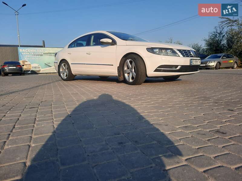 Купе Volkswagen CC / Passat CC 2013 в Львове