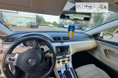 Купе Volkswagen CC / Passat CC 2013 в Львові