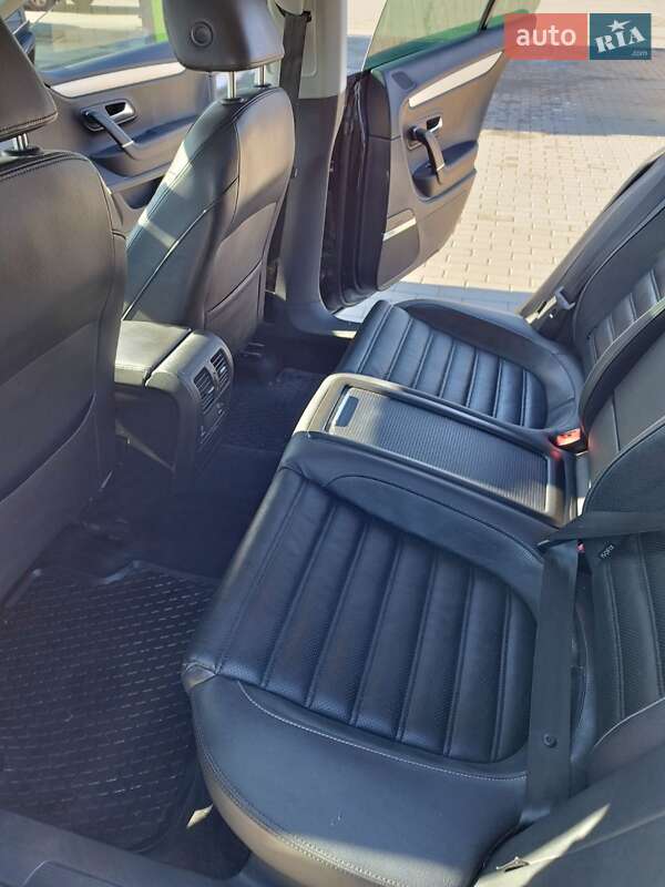 Купе Volkswagen CC / Passat CC 2010 в Тячеве фото 13 Купе Volkswagen CC / Passat CC 2010 в Тячеве