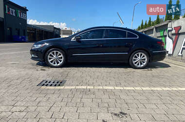 Купе Volkswagen CC / Passat CC 2013 в 