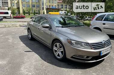 Купе Volkswagen CC / Passat CC 2012 в Києві